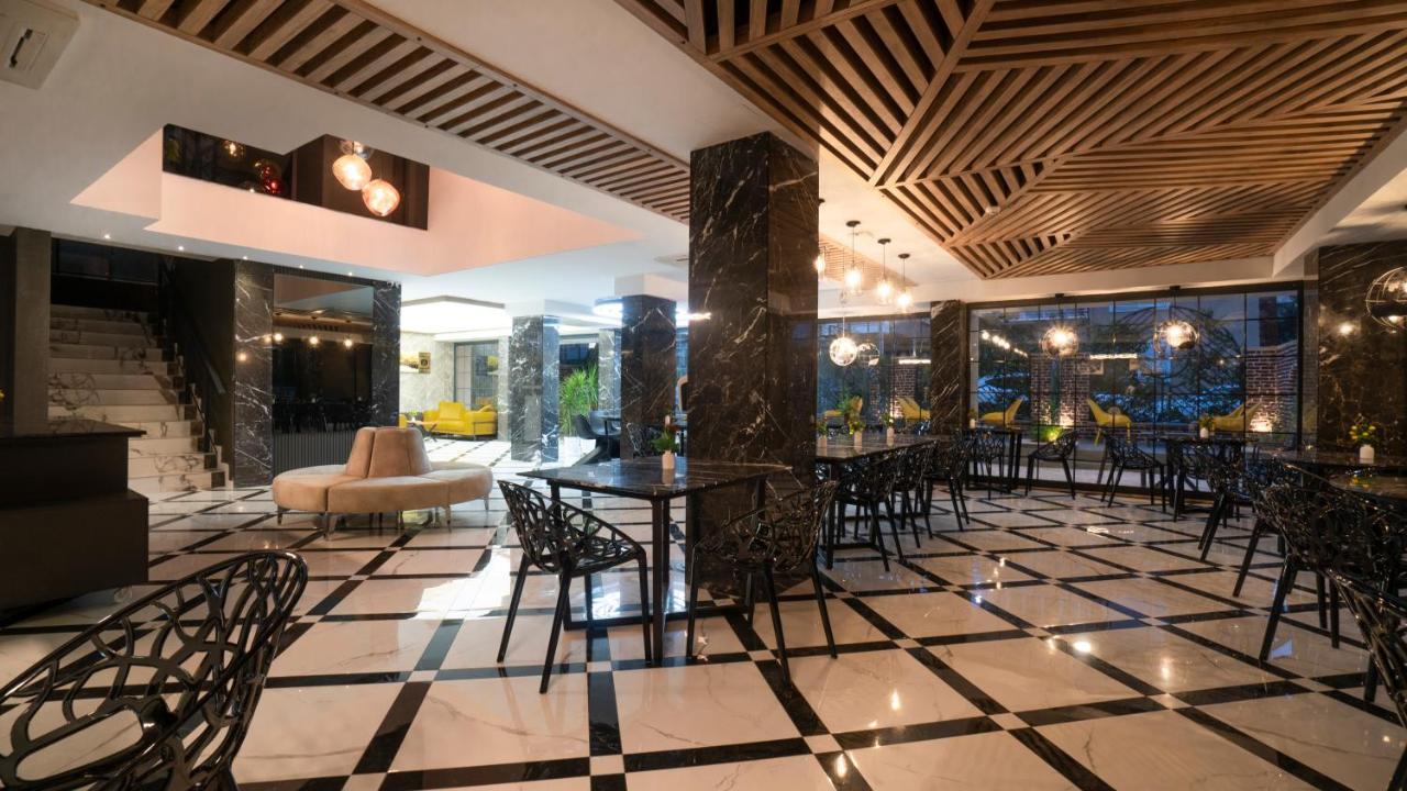 Estera - Muhafazakar Halal * Antalya